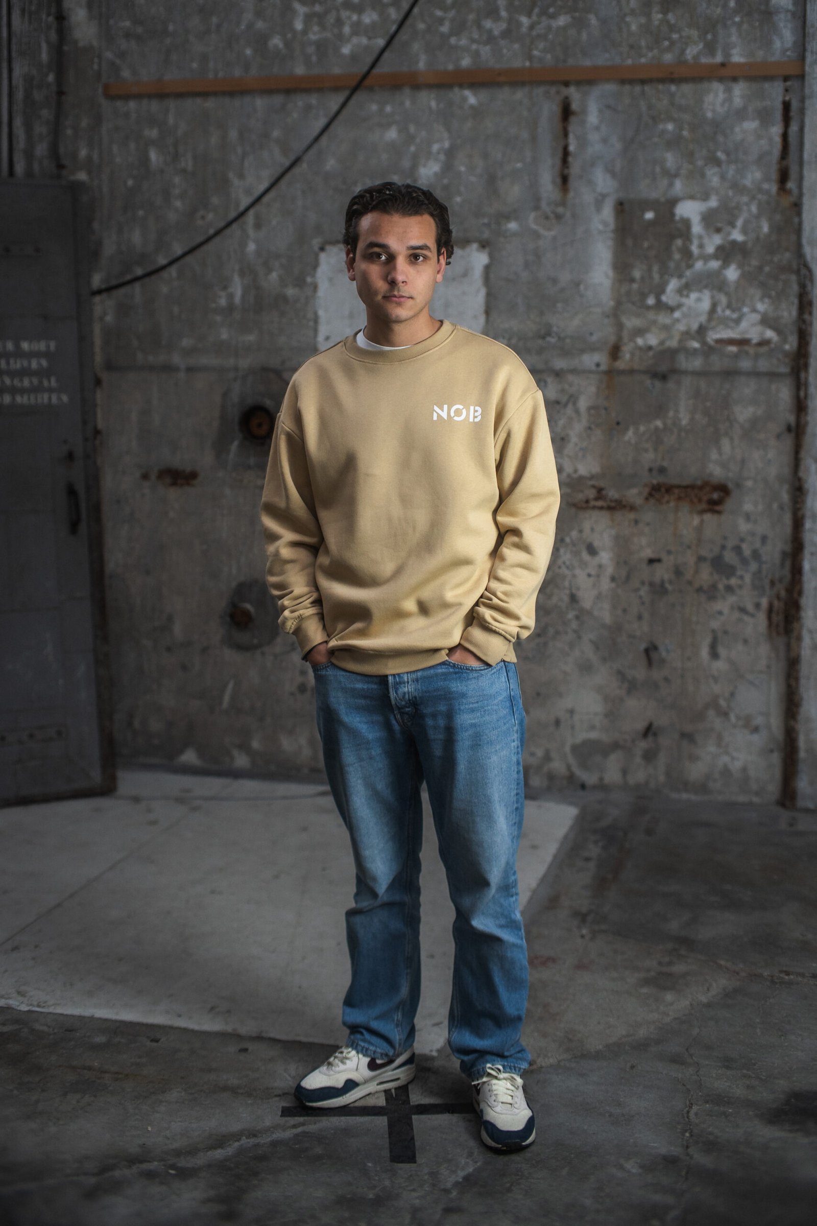 club nob sweater beige/white club nob sweater beige/white